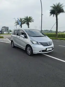 Honda Freed PSD 2011
Promo TDP 18 juta