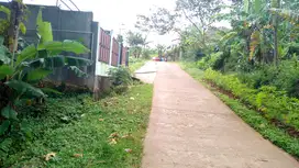Tanah SHM Murah di Cileunyi Bandung, Dalam Komplek