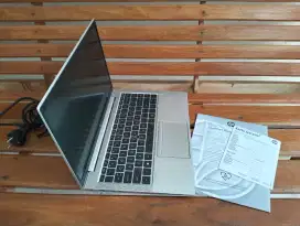 Hp Elitebook 840 g8/core i5 GEN11 RAM 16 SSD 512/backlit+IRIS XE