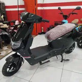 SEPEDA LISTRIK MODEL VARIO VARILUXSR PROMO GILA DISKON LANGSUNG 1 JUTA