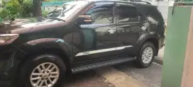 Toyota Fortuner G diesel manual