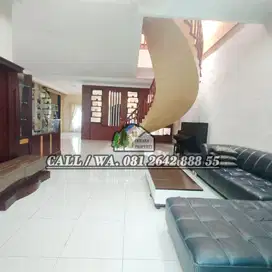 DIJUAL VILLA KOMP CEMARA ASRI JALAN DAHLIA