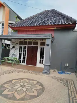 Rumah Mewah dekat BSB mijen semarang
