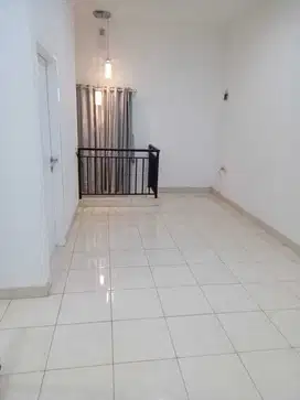 Dijual Cepat Rumah Duta Garden Tangerang 2 Lantai