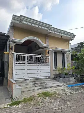 Rumah Siap Huni Full Furnished di Perum Palem Watu - Gresik