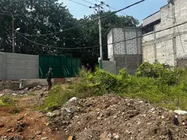 Gudang Siap Pakai Row Jalan Luas Strategis di Teluk Naga Tangerang