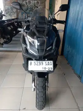 HONDA ADV 2024 ABS KM 9000 KONDISI SANGAT BAIK