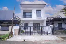 Dijual Rumah Cantik 2 Lantai di Nusaloka, BSD City, Tangerang
