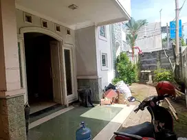 Rumah lux di kota