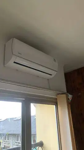AC Bekas Midea 1 PK
