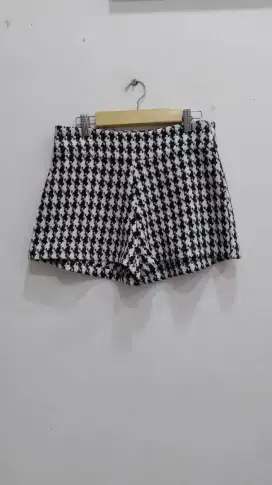LOWONGAN SUPERVISOR (PENGAWAS) KONVEKSI PRODUKSI BAJU