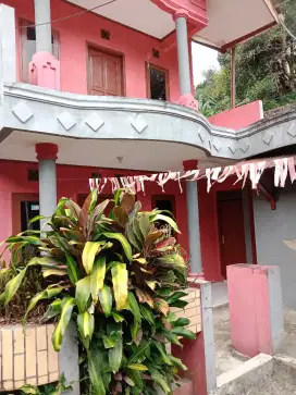Dijual Rumah 2 Lantai Tanpa Renovasi Lokasi Sejuk