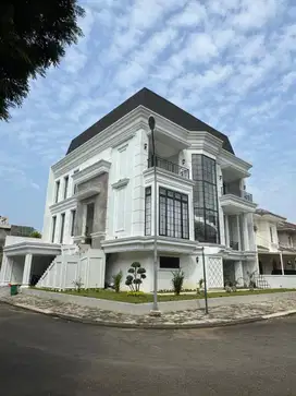 Jual Rumah Mewah Bangunan Mandiri Di Alam Sutera
