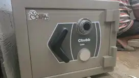 Brankas Chubb Cobra size 1