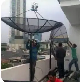 Spesialis ahli jasa pasang antena TV digital service parabola