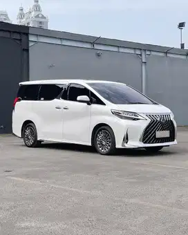 Lexus LM350 7-Seater 2022