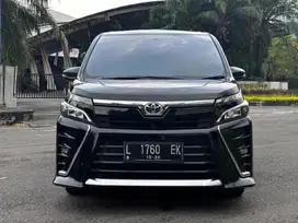 Toyota Voxy 2,0 AT 2020 “DP 35jt” Proses Kilat Siap pakai