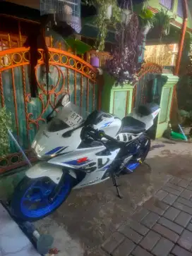 Suzuki GSX R di bona
