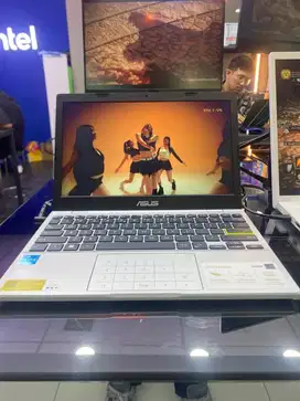 Asus Vivobook E210KA Kredit Laptop murah Bandung