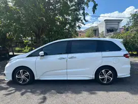 Honda Odyssey E AT 2014 Bensin