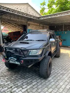 Hilux DC full modif 2011 - 260jt nego