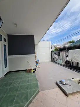 Dijual Rumah Darmo Permai Selatan Siap Huni