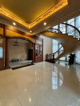 DIJUAL/DISEWA VILLA KOMPLEK CEMARA ASRI