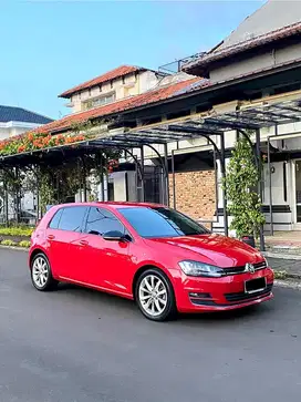 Volkswagen Golf MK7 1.4 TSI Turbo A/T 2014