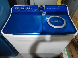 Mesin cuci Sharp 2tabung 12kg mulus,normal siap cod