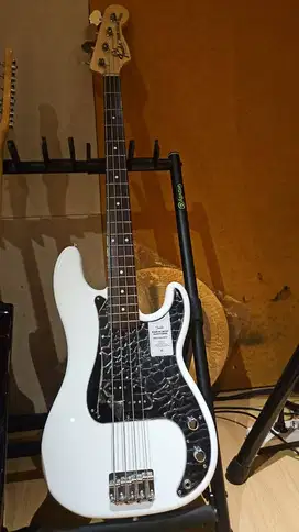 Fender MIJ Traditional '60s Precision Bass
