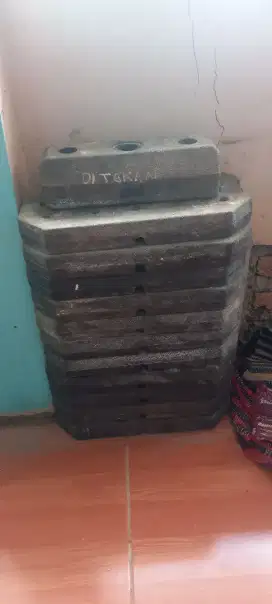 Jual plat beban plastik bekas homegym
