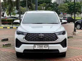 Innova Zenix G Hybrid 2023. Low Km. Pajak 1tahun. Rawatan Toyota. GAS