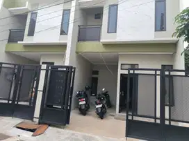 Brand New Rumah Cipayung Jakarta