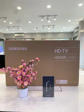 Samsung S25 Ultra Free TV 32inch