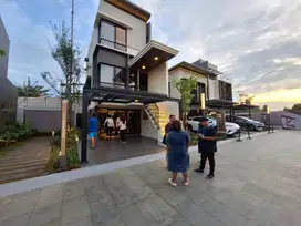 Park Serpong Rumah 3 Lantai T DP 0% 700jtaan cicilan 3jt