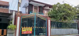 DI JUAL RUMAH 2 LT. SIAP HUNI LOKASI STRATEGIS DI TENGAH KOTA CILEGON