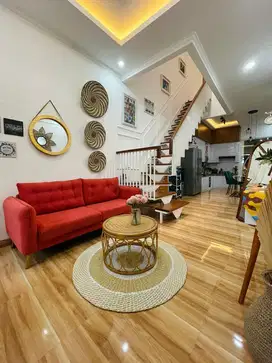 RUMAH MEWAH PONDOK RAJEG CIBINONG BOGOR FURNISH DAN FURNITURE