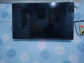 Tv lg 32in msh pakaian baru