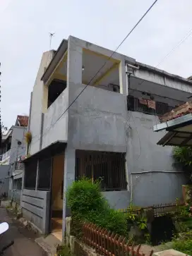 Di Jual Rumah Kost-kostan 2 lantai