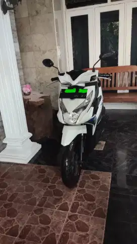 Dijual HONDA BEAT ECO FI 2017 PLAT L LENGKAP HIDUP