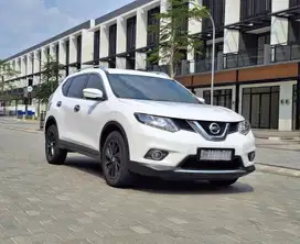 KM Low Asli Xtrail 2.5 Matic at 2017 Putih Tangan Pertama siap Pakai