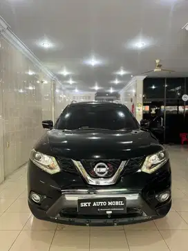 Nissan Xtrail 2.5 A/T Hitam 2015