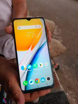 Di jual cepat aja vivo y 18 ram 4-4 ples 64