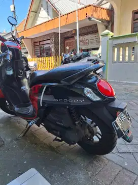 FOR SALE! Scoopy 2021 Mulus Istimewa, Siap Pakai, Nego Sampai Deal!