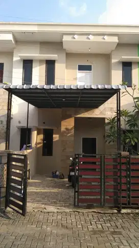 Rumah Sewa 2lt nego u Kelrg Muslim/Kantor akses karyajaya karya wisata