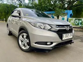 HRV E at 2015 Tdp8 JT Honda HR-V juke xtrail ertiga ayla march matic