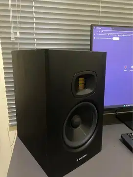 ADAM AUDIO T7V (Pair/Sepasang) Speaker Monitor Studio