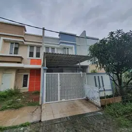 Jual Rumah murah 2 Lantai di Cluster Alam Raya Tangerang
