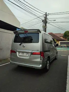 Nissan Evalia xv manual tahun 2012 silver  Tangan pertama jakarta
