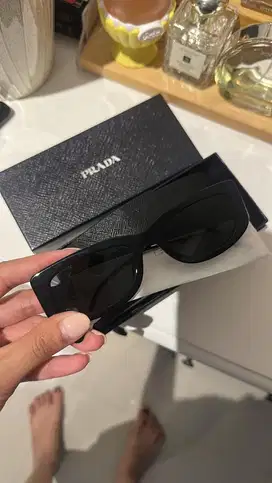 Kacamata PRADA BARU